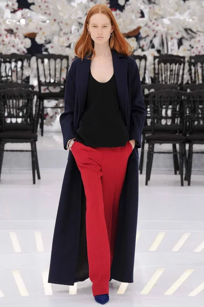 Look 26